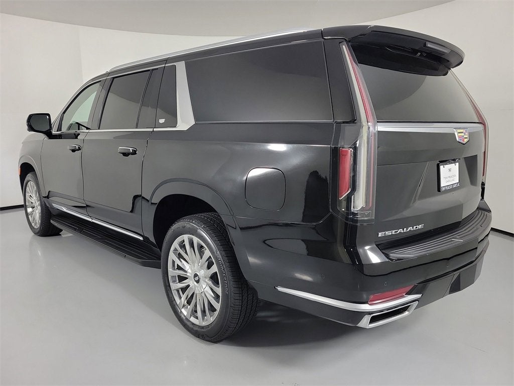 2023 Cadillac Escalade ESV Premium Luxury