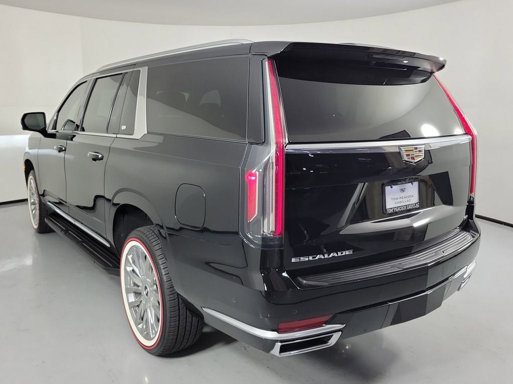 2023 Cadillac Escalade ESV Premium Luxury