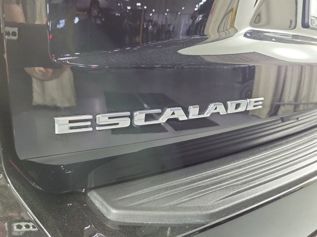 2023 Cadillac Escalade ESV Premium Luxury