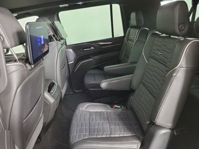 2023 Cadillac Escalade ESV Premium Luxury Platinum
