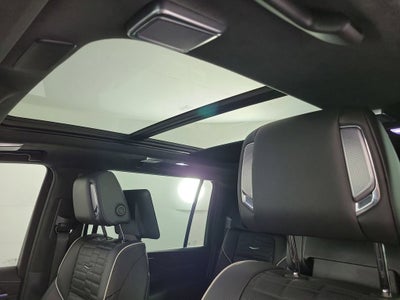 2023 Cadillac Escalade ESV Premium Luxury Platinum