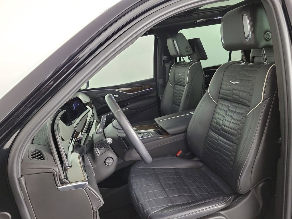 2023 Cadillac Escalade ESV Premium Luxury Platinum