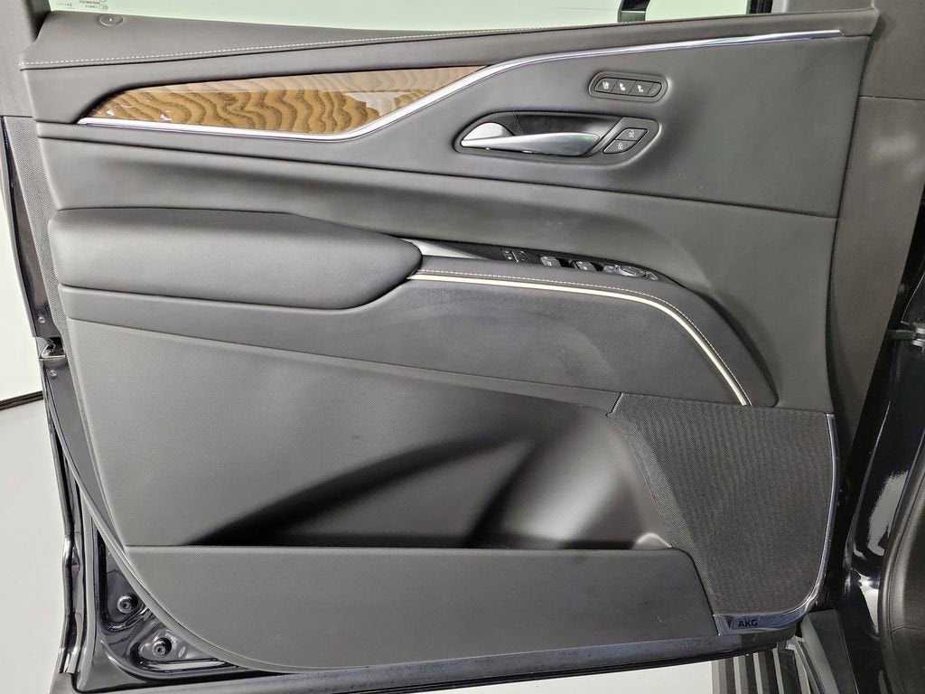 2023 Cadillac Escalade ESV Premium Luxury Platinum