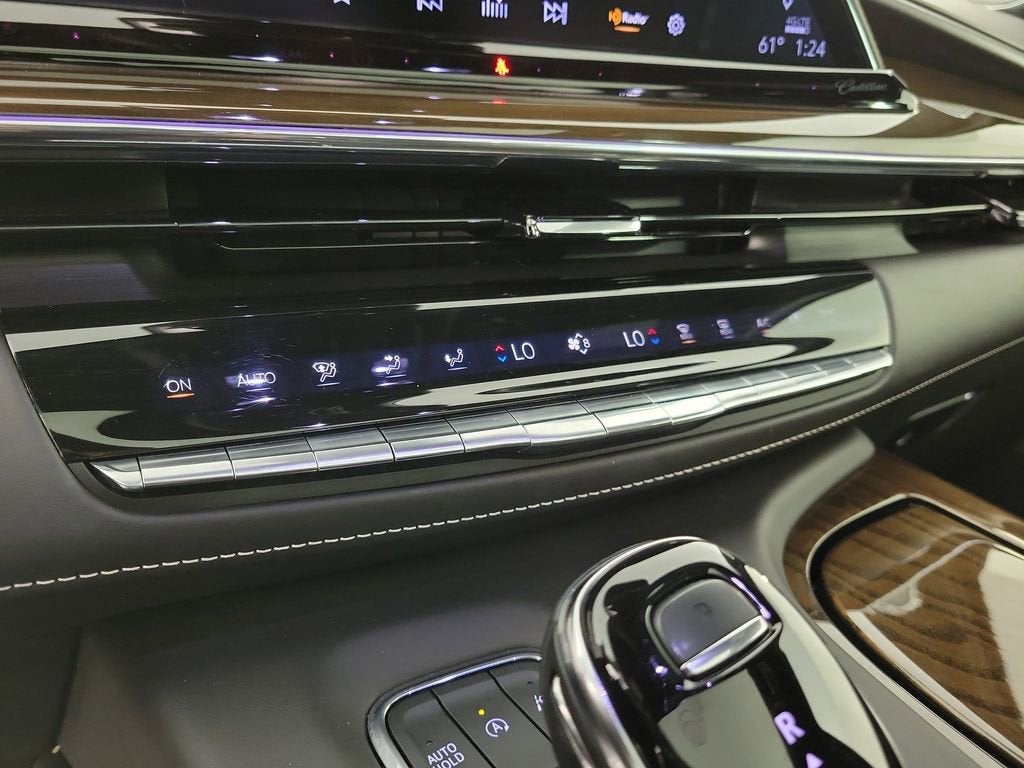 2023 Cadillac Escalade ESV Premium Luxury Platinum