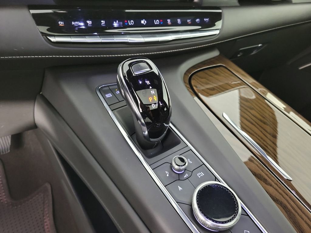 2023 Cadillac Escalade ESV Premium Luxury Platinum