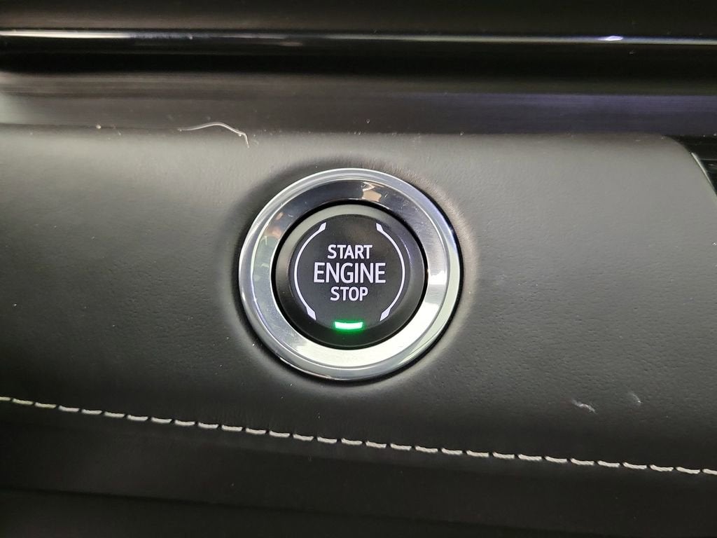 2023 Cadillac Escalade ESV Premium Luxury Platinum