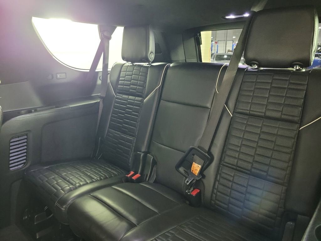 2022 Cadillac Escalade ESV Premium Luxury Platinum