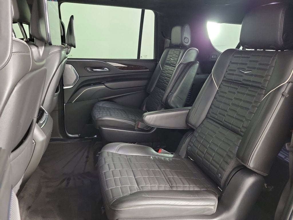 2022 Cadillac Escalade ESV Premium Luxury Platinum
