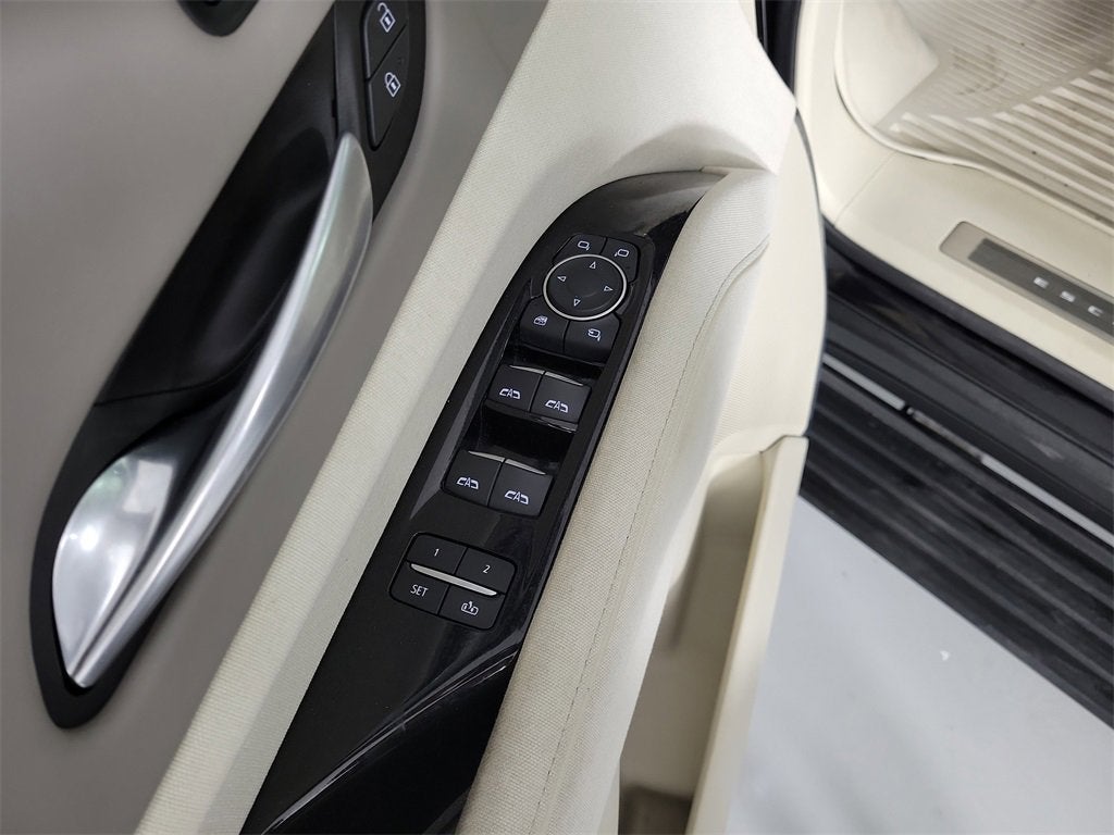 2021 Cadillac Escalade ESV Premium Luxury Platinum