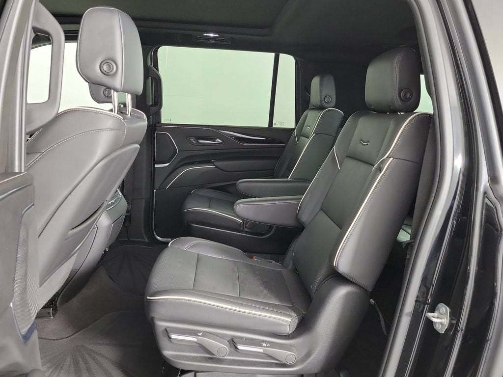 2024 Cadillac Escalade ESV Sport