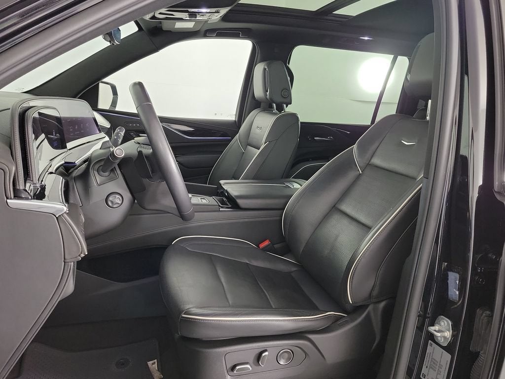 2024 Cadillac Escalade ESV Sport