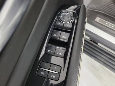 2023 Cadillac Escalade ESV Sport