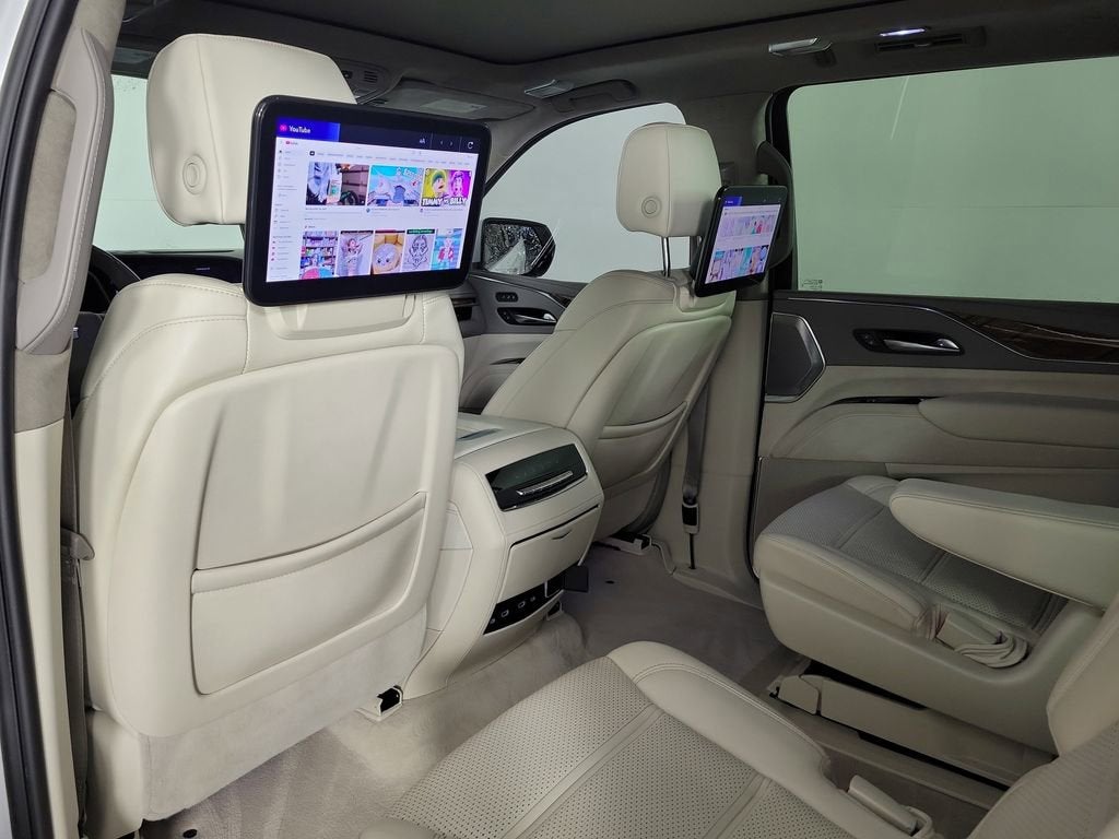 2024 Cadillac Escalade ESV Sport Platinum