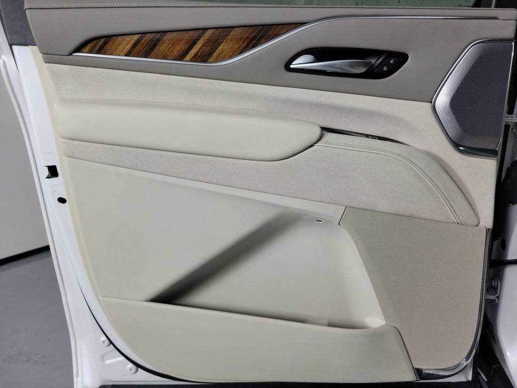 2024 Cadillac Escalade ESV Sport Platinum
