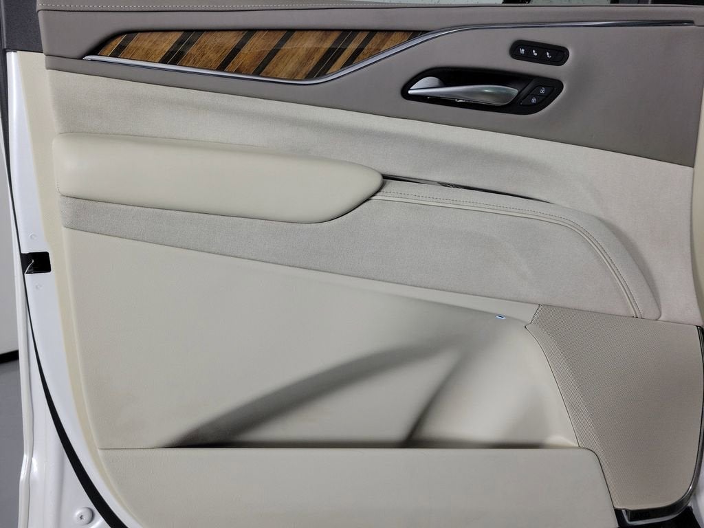 2024 Cadillac Escalade ESV Sport Platinum