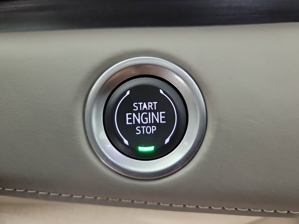 2024 Cadillac Escalade ESV Sport Platinum