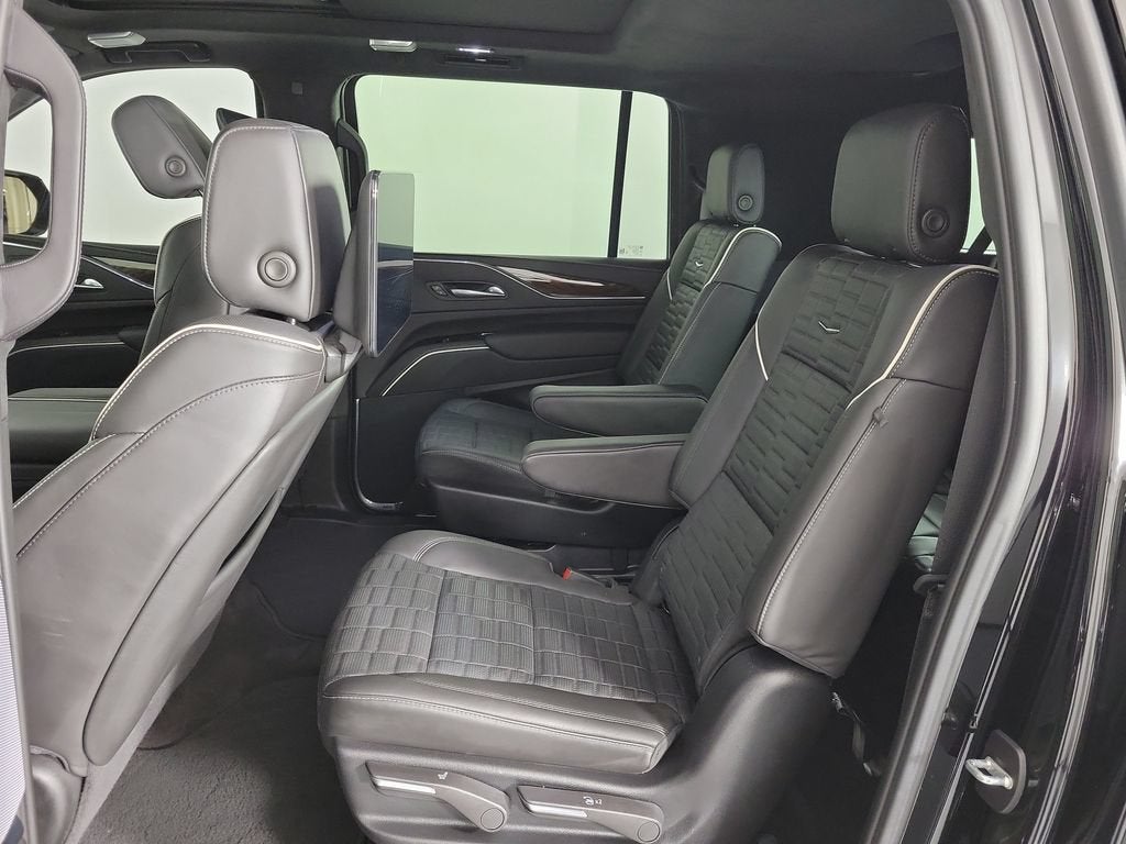 2024 Cadillac Escalade ESV Sport Platinum