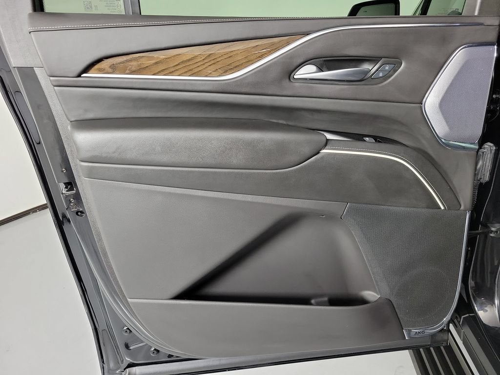 2024 Cadillac Escalade ESV Sport Platinum