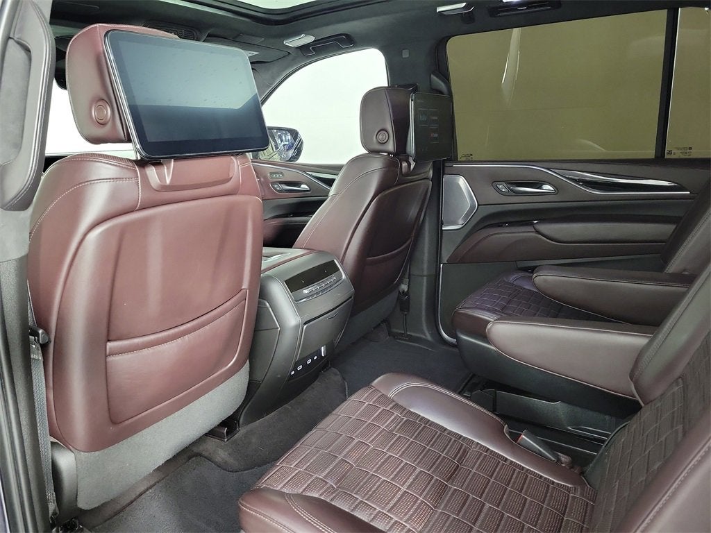 2023 Cadillac Escalade ESV Sport Platinum