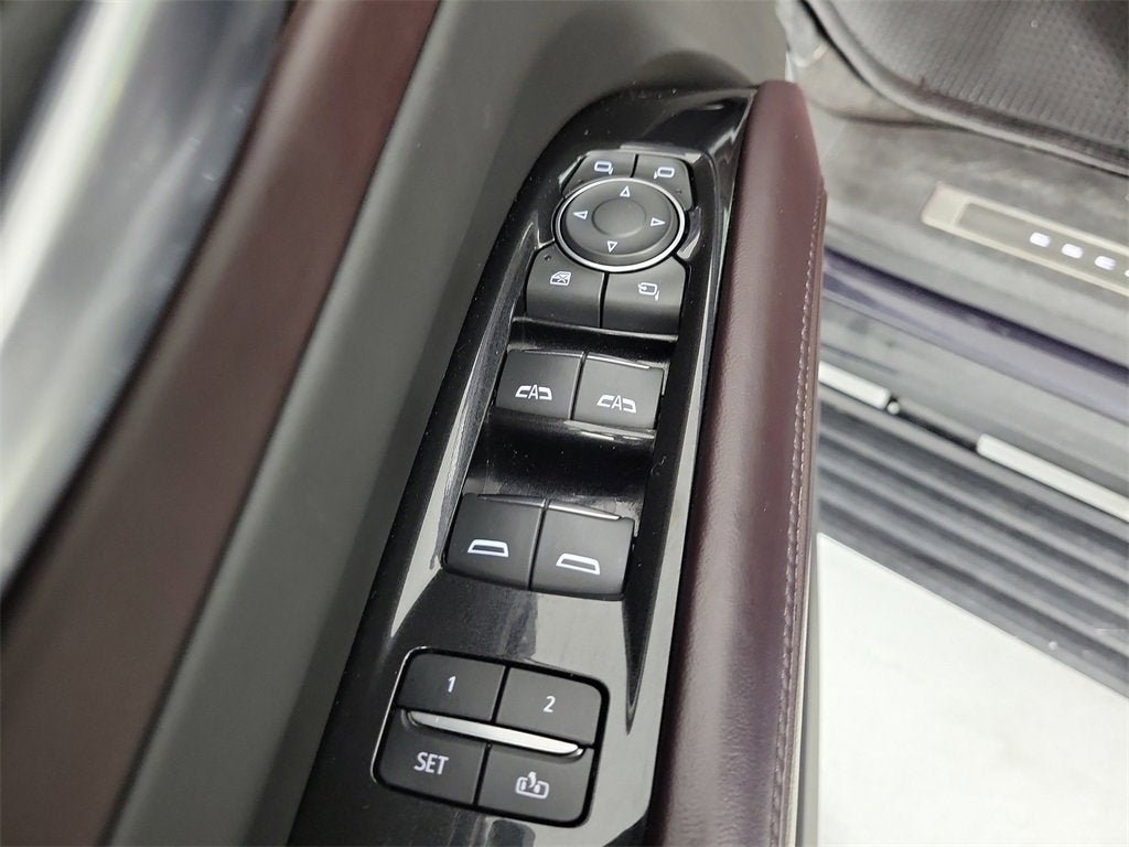 2023 Cadillac Escalade ESV Sport Platinum