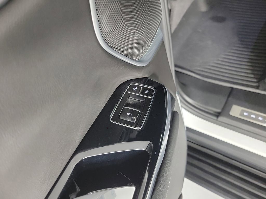 2025 Cadillac Escalade Premium Luxury