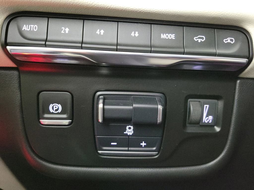 2025 Cadillac Escalade Sport