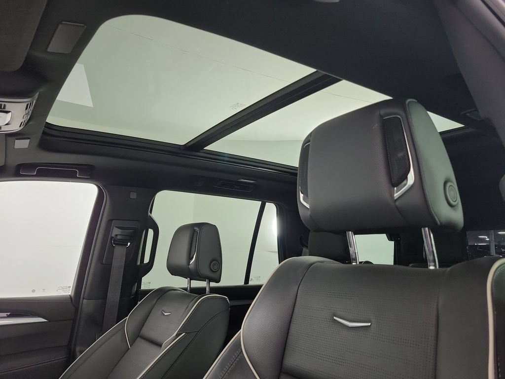 2025 Cadillac Escalade Sport