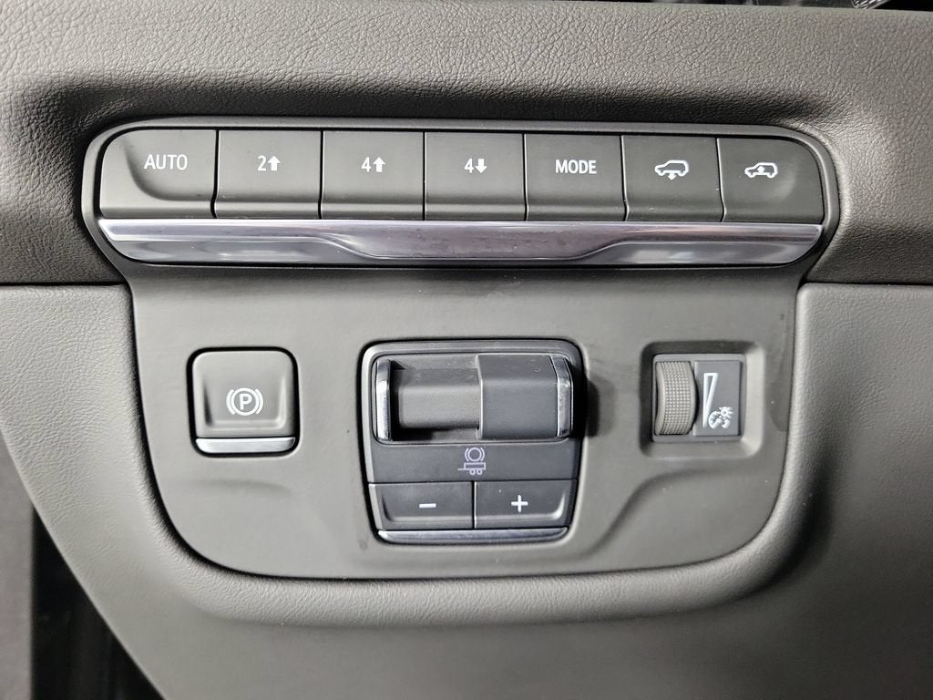 2025 Cadillac Escalade Sport