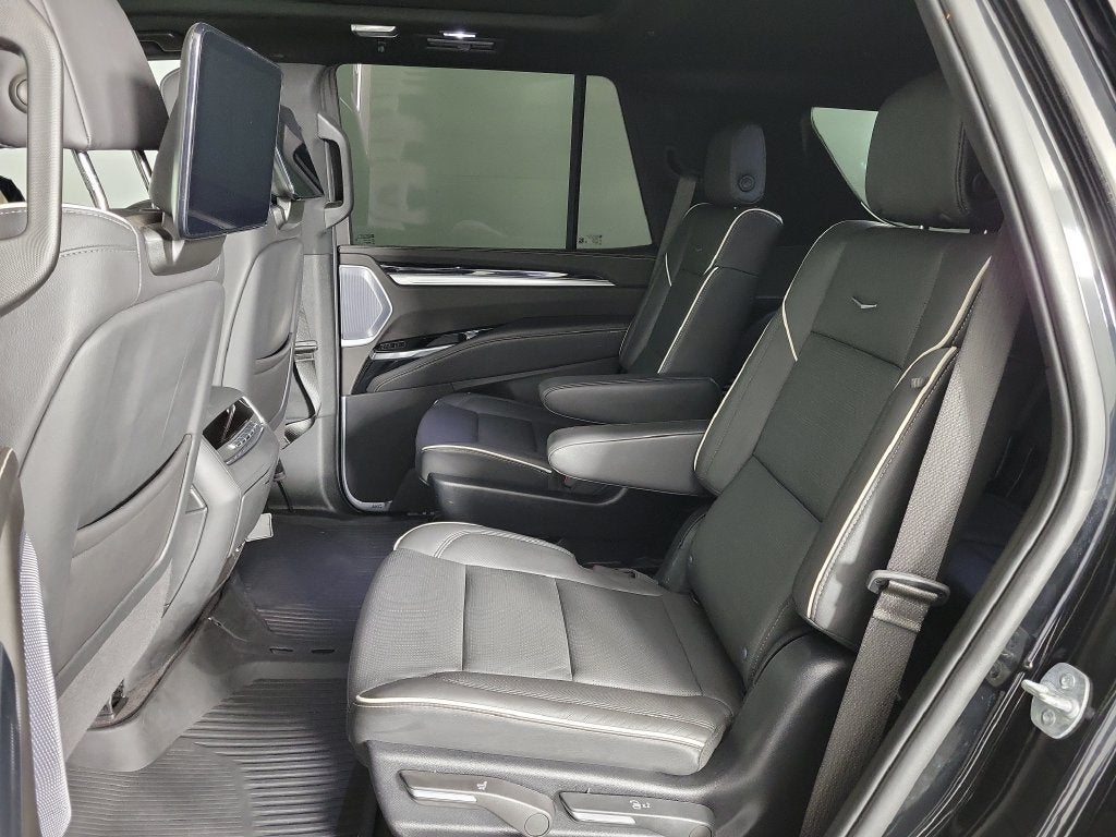 2025 Cadillac Escalade Sport