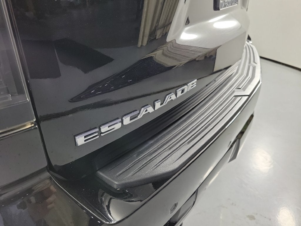2025 Cadillac Escalade Sport