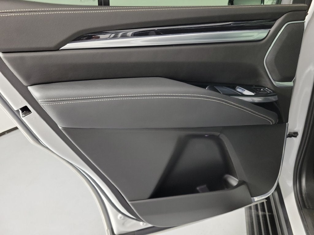 2025 Cadillac Escalade Sport