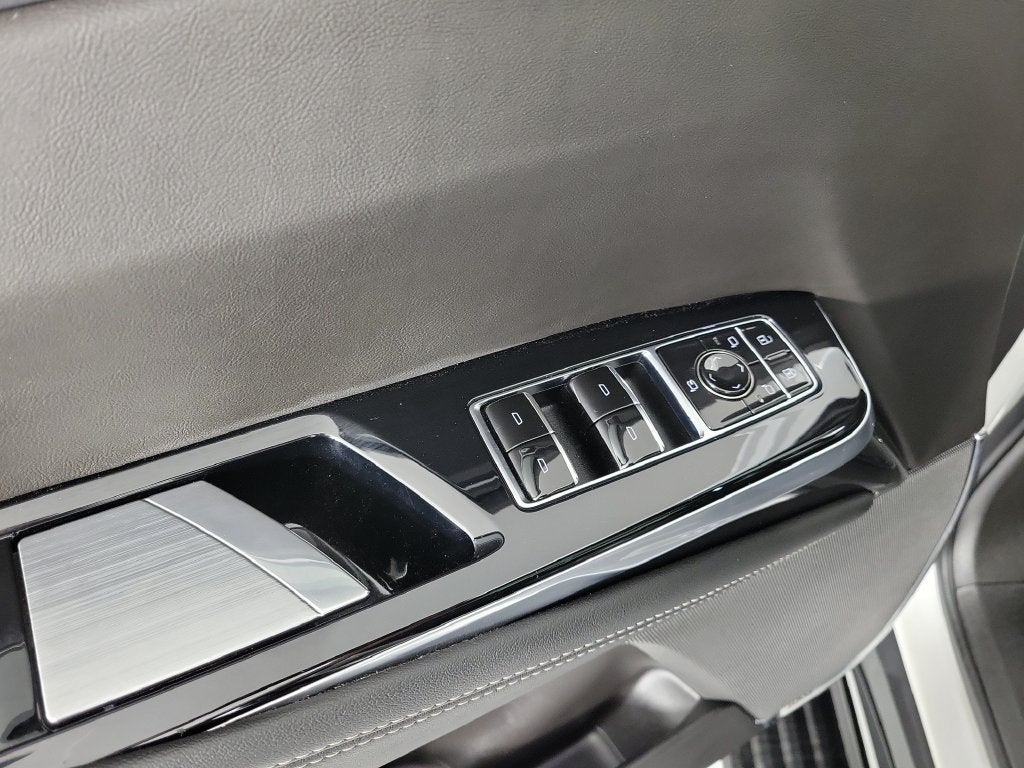 2025 Cadillac Escalade Sport