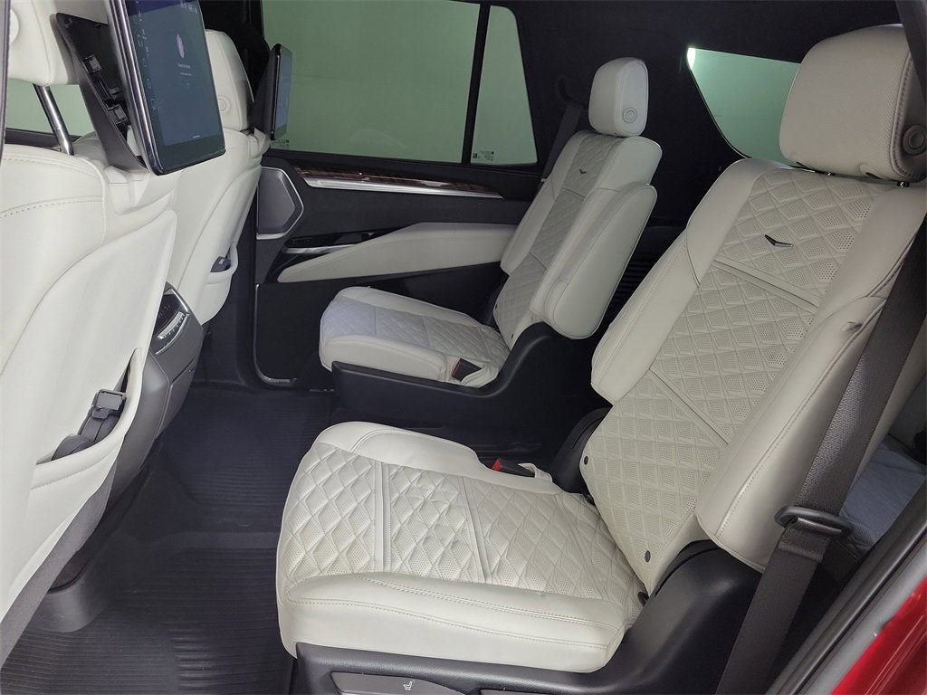 2025 Cadillac Escalade Sport Platinum