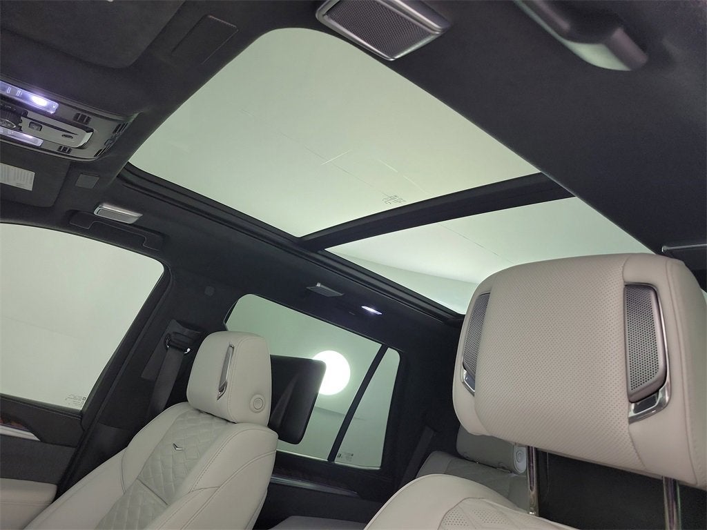 2025 Cadillac Escalade Sport Platinum