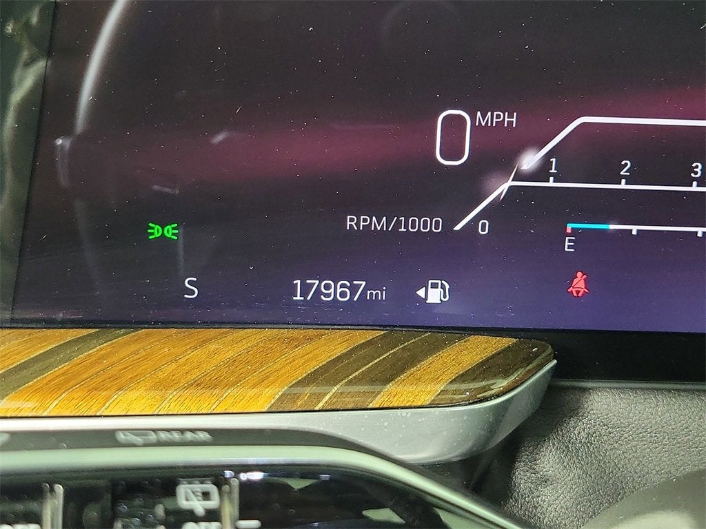 2025 Cadillac Escalade Sport Platinum