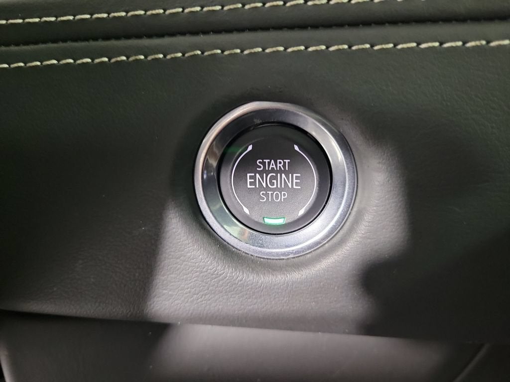 2025 Cadillac Escalade ESV Sport Platinum