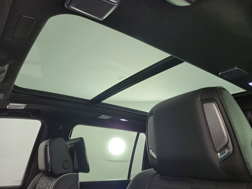 2025 Cadillac Escalade ESV Sport Platinum