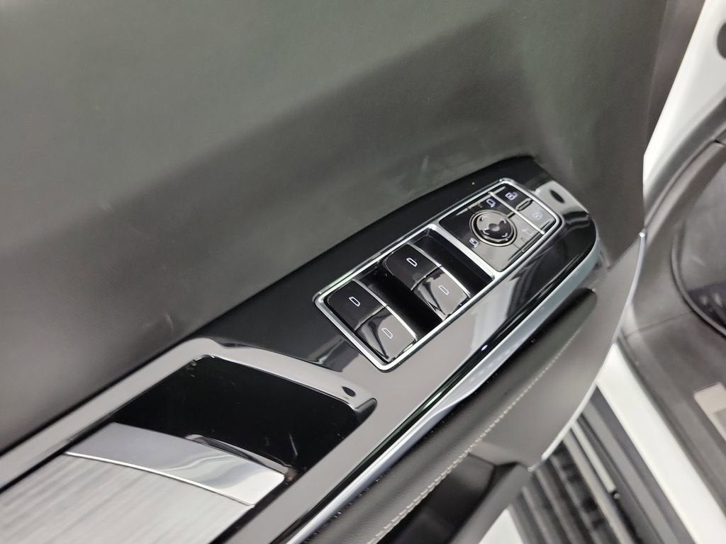 2025 Cadillac Escalade ESV Sport Platinum