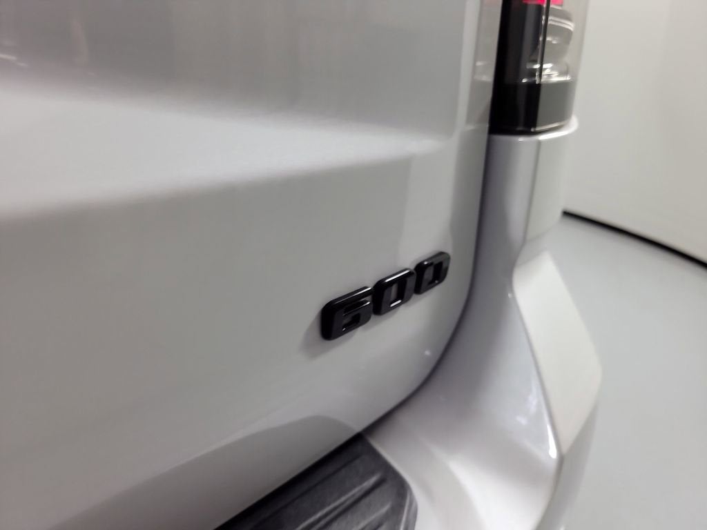 2025 Cadillac Escalade ESV Sport Platinum