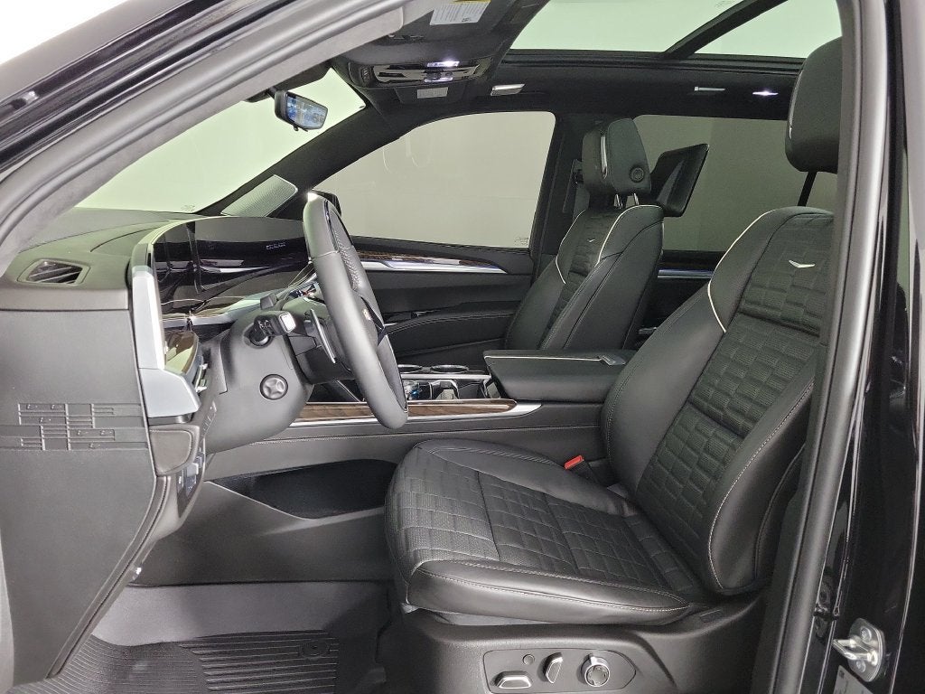 2025 Cadillac Escalade ESV Sport Platinum