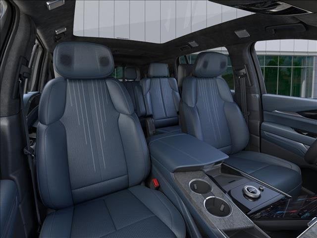 2025 Cadillac ESCALADE IQ Luxury 2