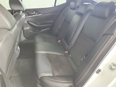 2023 Nissan Maxima SR