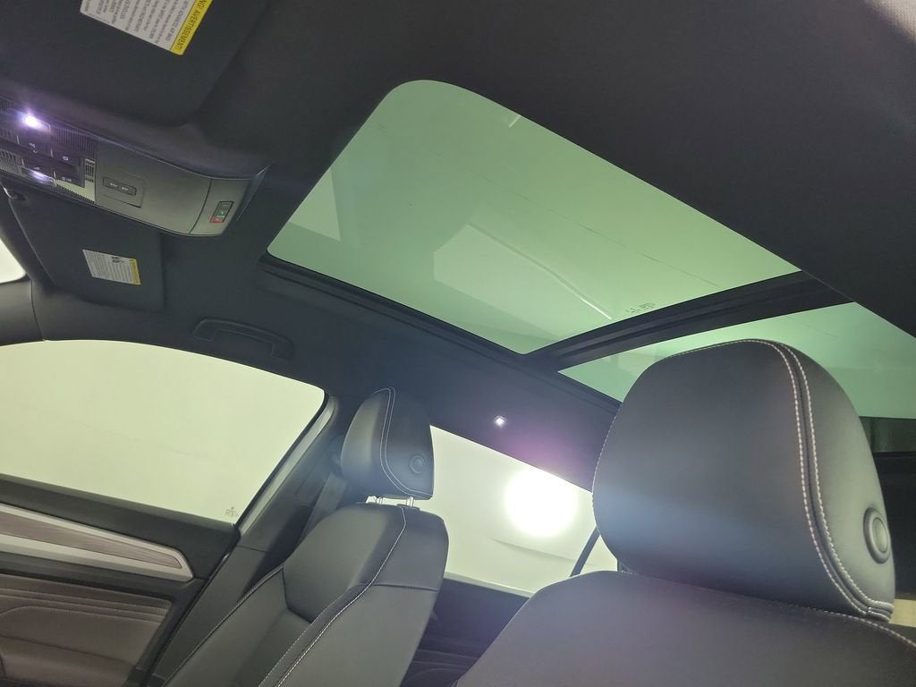 2022 Volkswagen Atlas Cross Sport 3.6L V6 SE w/Technology
