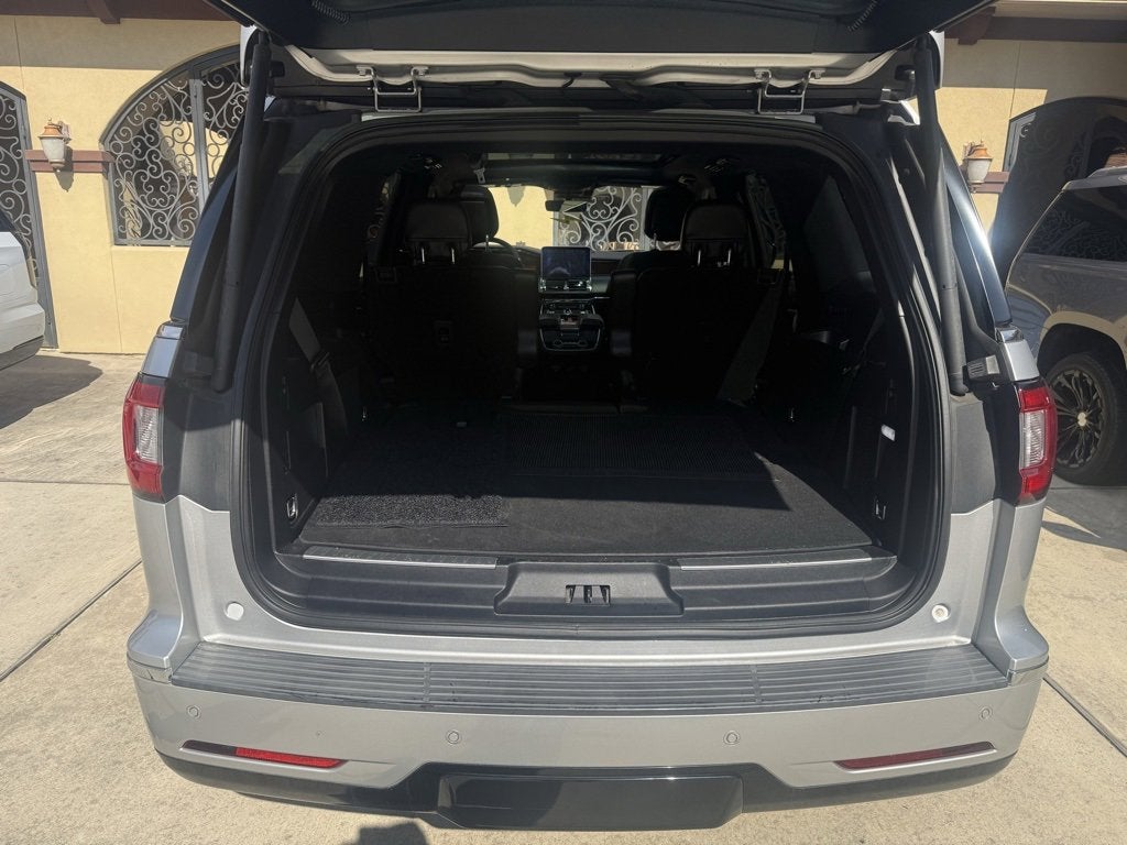 2019 Lincoln Navigator Select