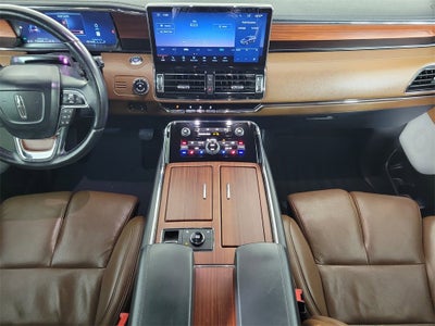 2023 Lincoln Navigator L Reserve
