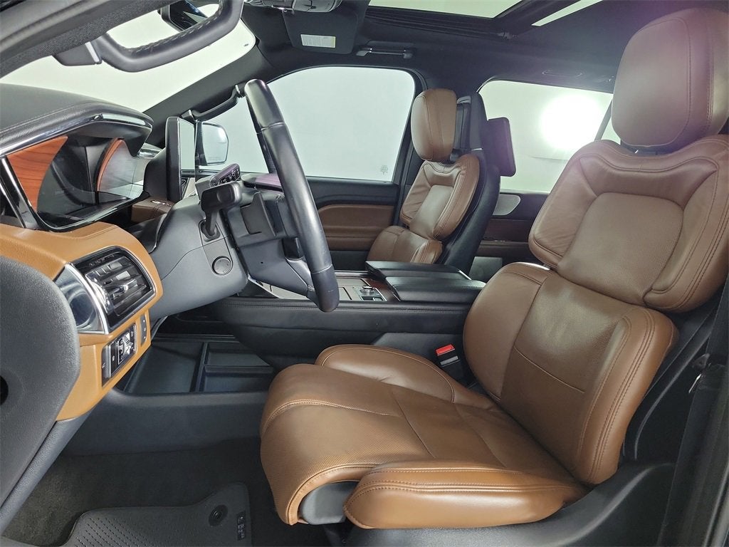 2023 Lincoln Navigator L Reserve
