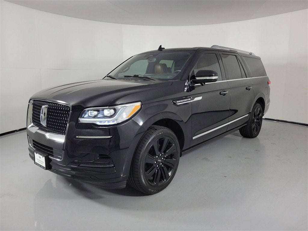 2023 Lincoln Navigator L Reserve
