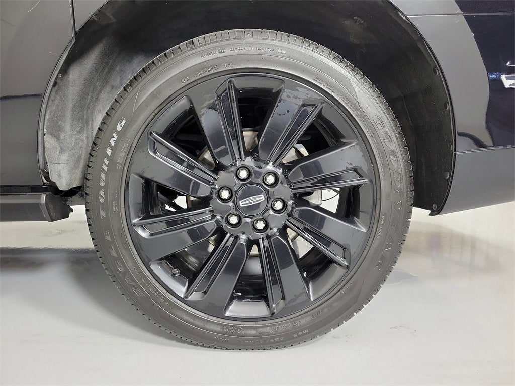 2023 Lincoln Navigator L Reserve