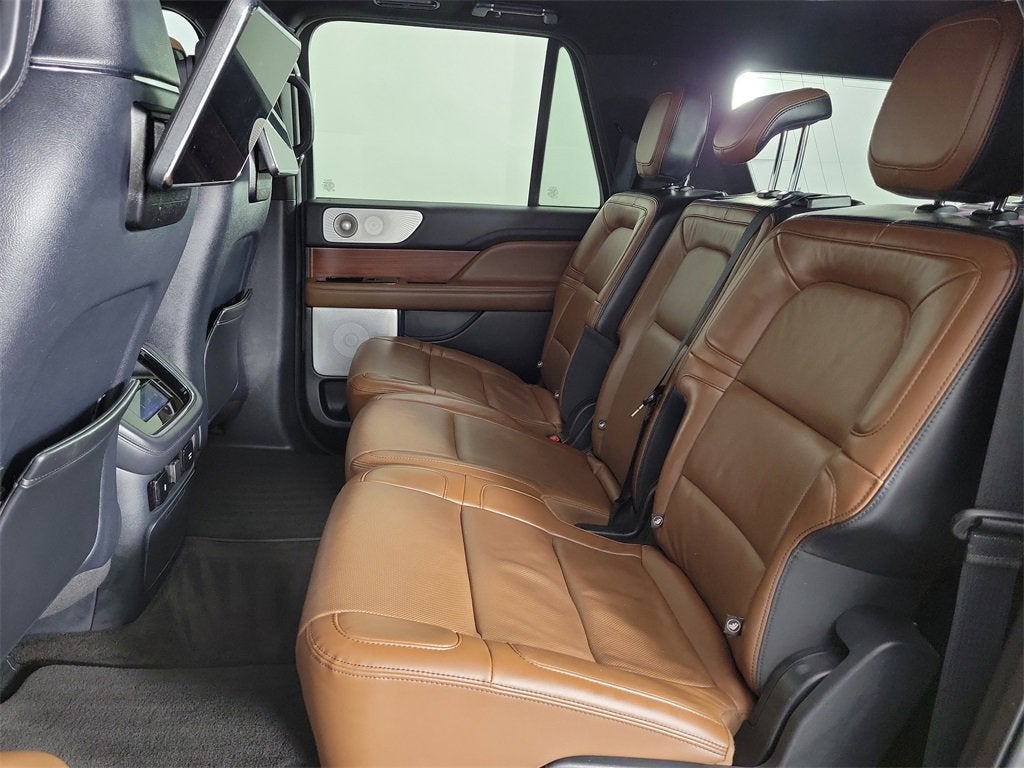 2023 Lincoln Navigator L Reserve