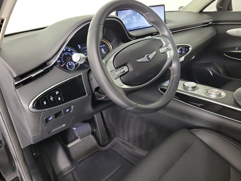 2025 Genesis GV70 2.5T